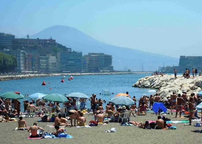 Chiatamone Seaside Suite
