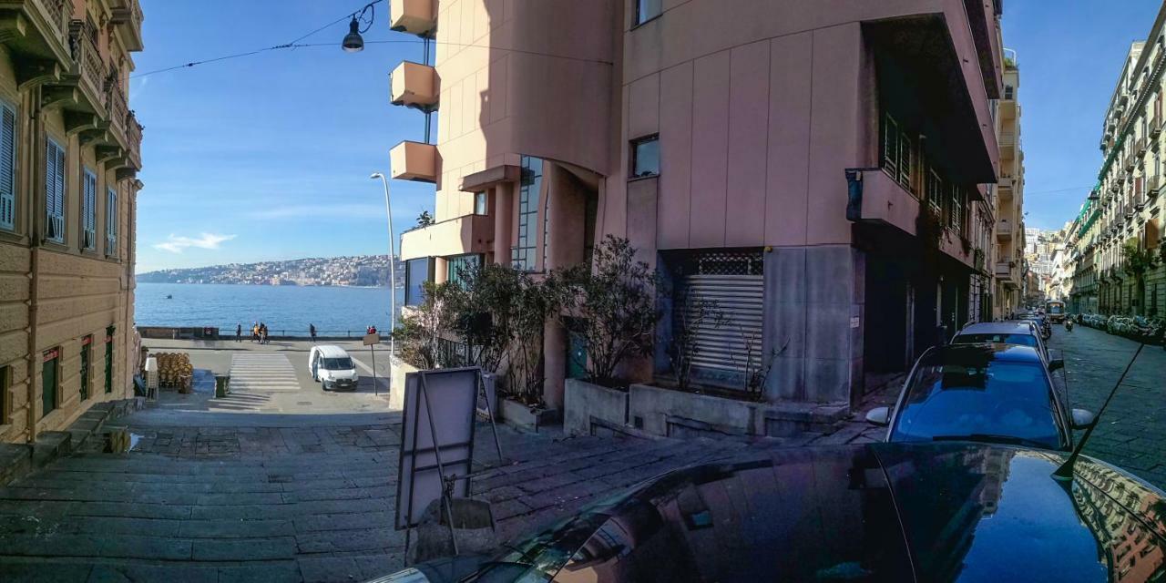Apartment Chiatamone Seaside *