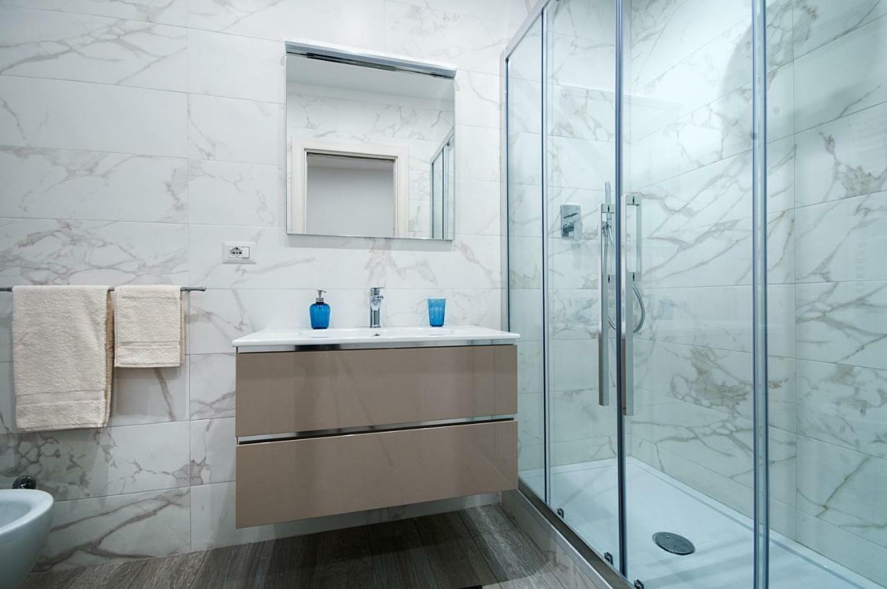Apartment Chiatamone Seaside Naples