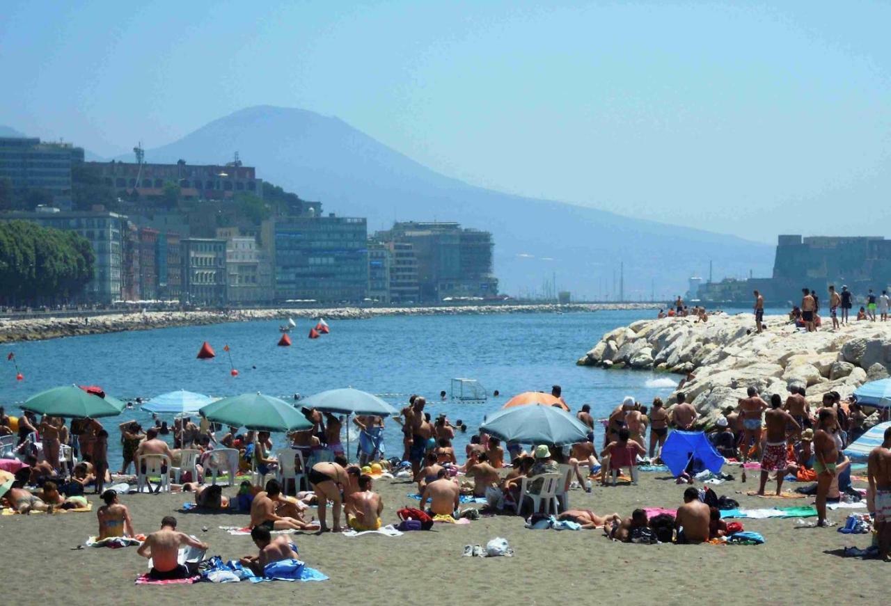 Apartment Chiatamone Seaside *